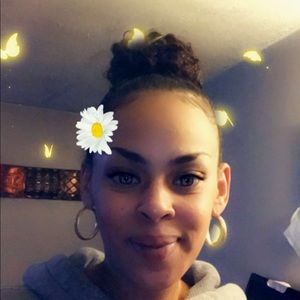 Meet your Posher, Natasha